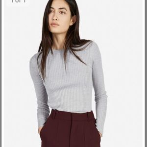 The ribbed wool long-sleeve